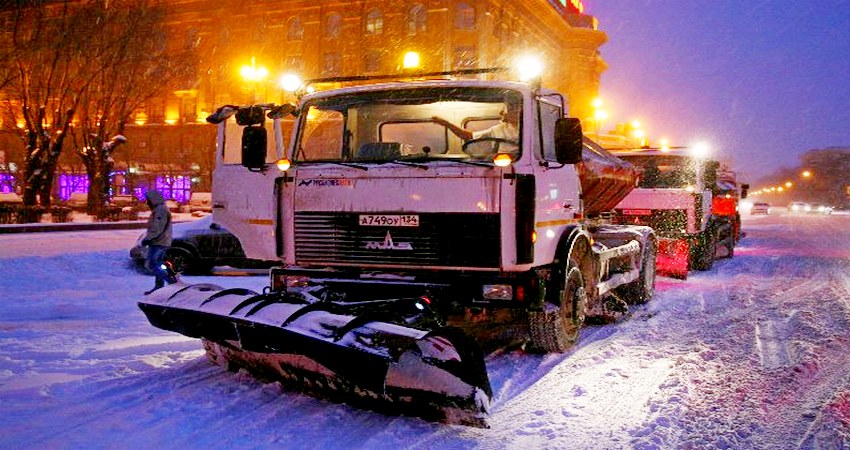 Дорожно-коммунальные службы Волгограда готовятся к ночному снегопаду